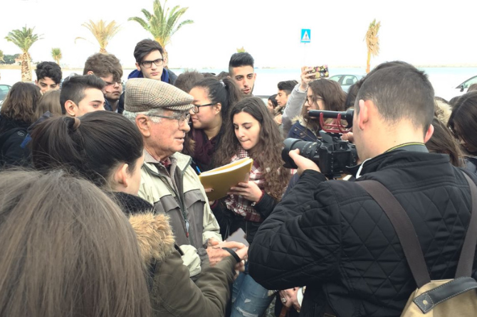 The civic commitment of high school students from Messina for the construction of the port